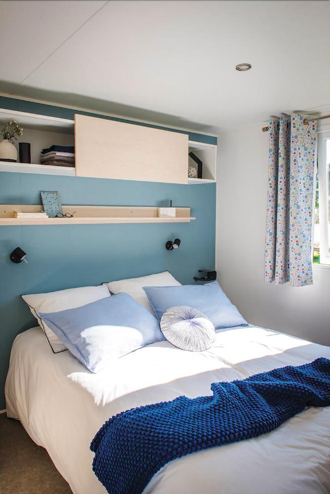Camping Les Sables Blancs 孔卡尔诺 外观 照片