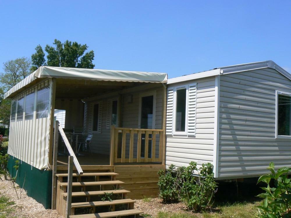 Camping Les Sables Blancs 孔卡尔诺 外观 照片